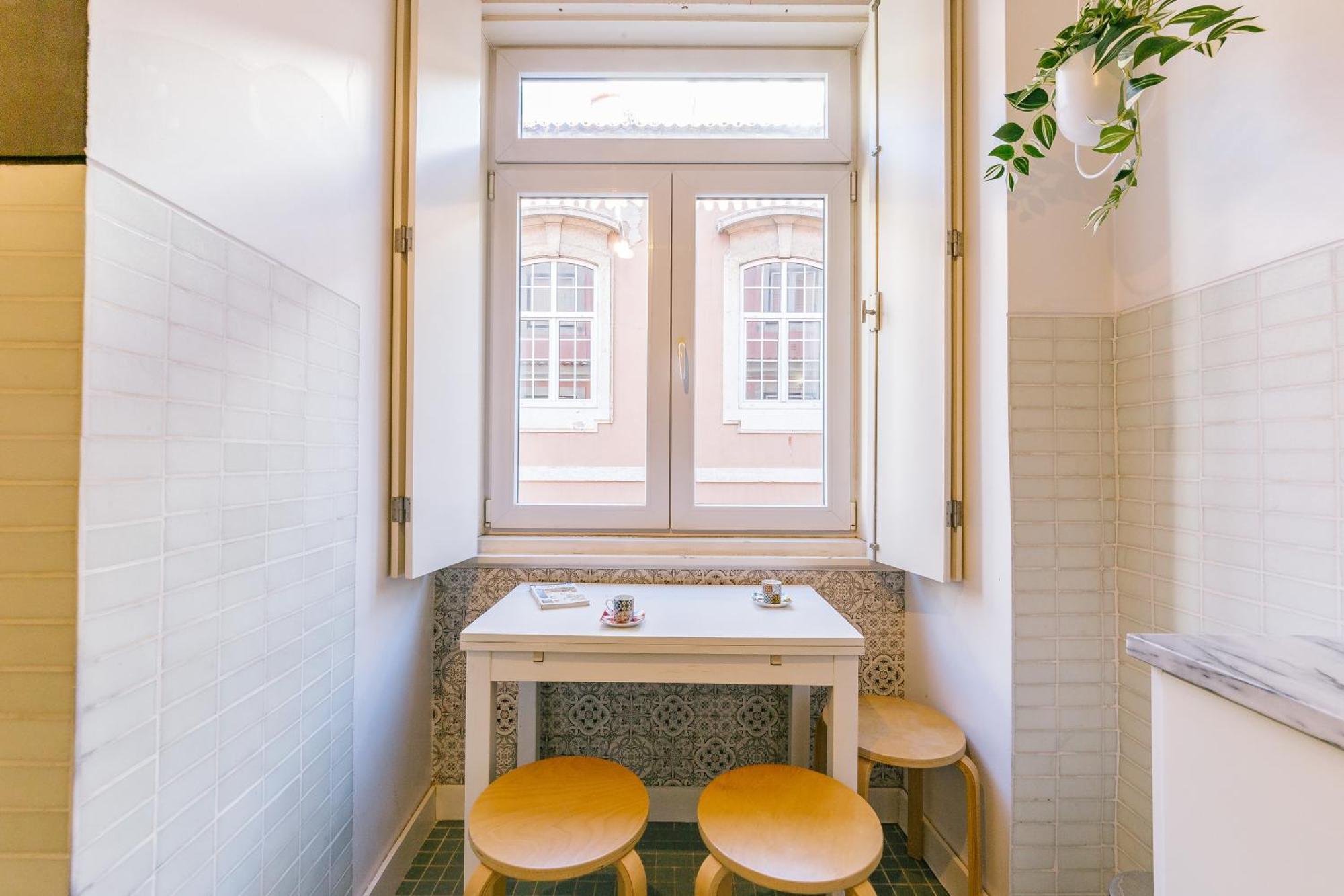 Chiado 2 Bedroom Elegant Apartment Lisbon Luaran gambar