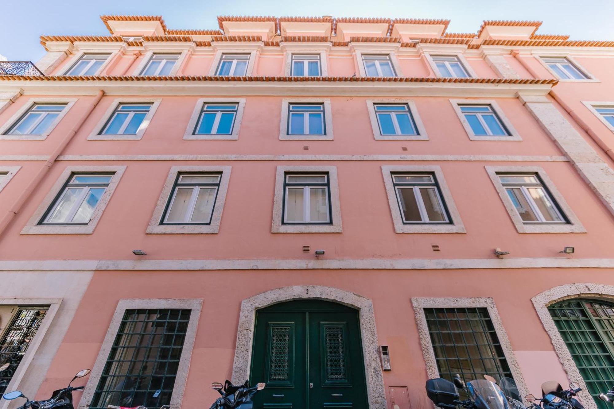 Chiado 2 Bedroom Elegant Apartment Lisbon Luaran gambar